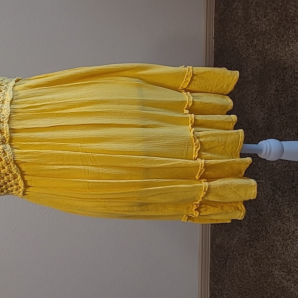 Sundress L Halter Dress Yellow Spaghetti Strap - Picture 5 of 5